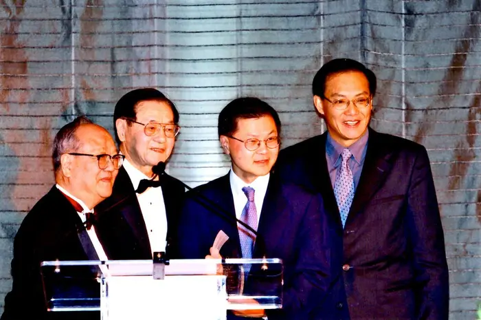 2007 & 2005 China AIDs Fund Gala, photo 26