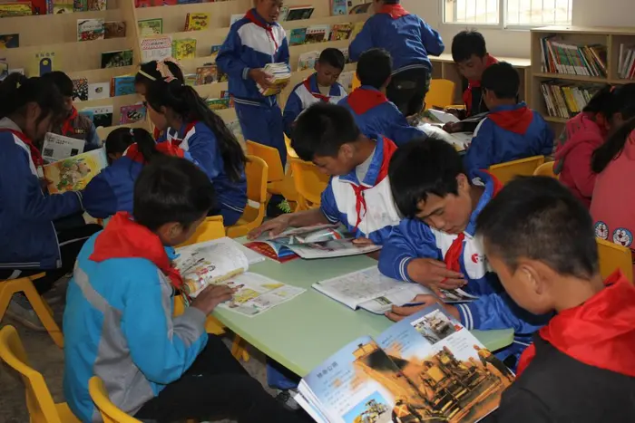 2015 China AIDs Fund Libraries, photo 6